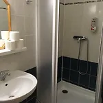 Hotell Tri Ruze Špindlerŭv Mlýn