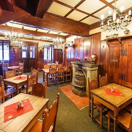 Tri Ruze 3* Špindlerŭv Mlýn