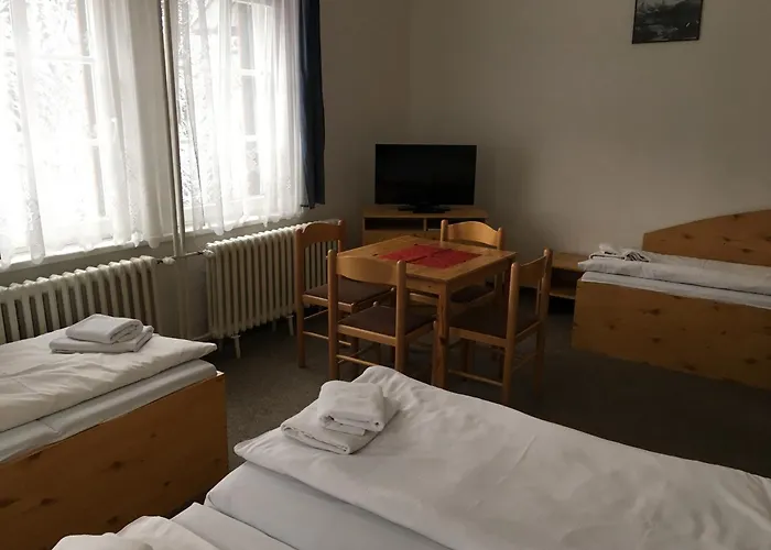 Tri Ruze Špindlerŭv Mlýn