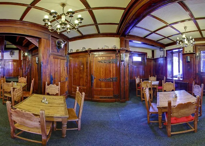 Tri Ruze Szálloda Špindlerŭv Mlýn