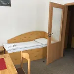 Hotel Tři Růže 3*