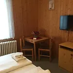 Tři Růže 3*