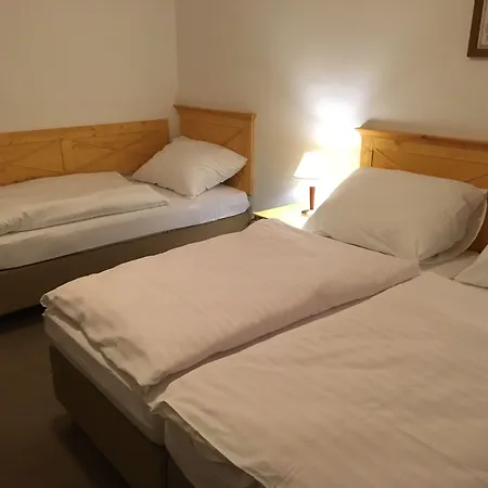 Tri Ruze Hotell Špindlerŭv Mlýn