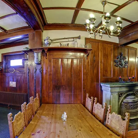 Tri Ruze 3* Špindlerŭv Mlýn