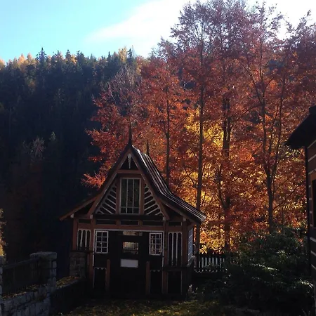 Tri Ruze 3* Spindleruv Mlyn