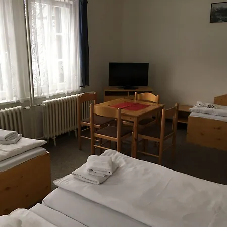 Tri Ruze 3* Špindlerŭv Mlýn