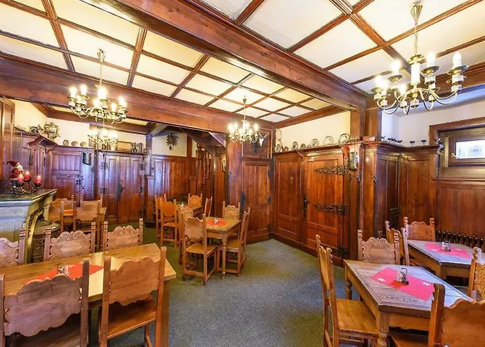 Tri Ruze 3* Špindlerŭv Mlýn